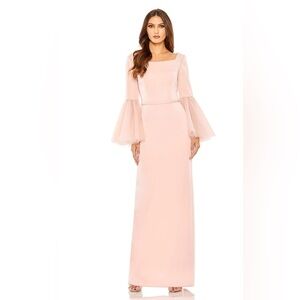 MAC DUGGAL Column Gown in Crepe